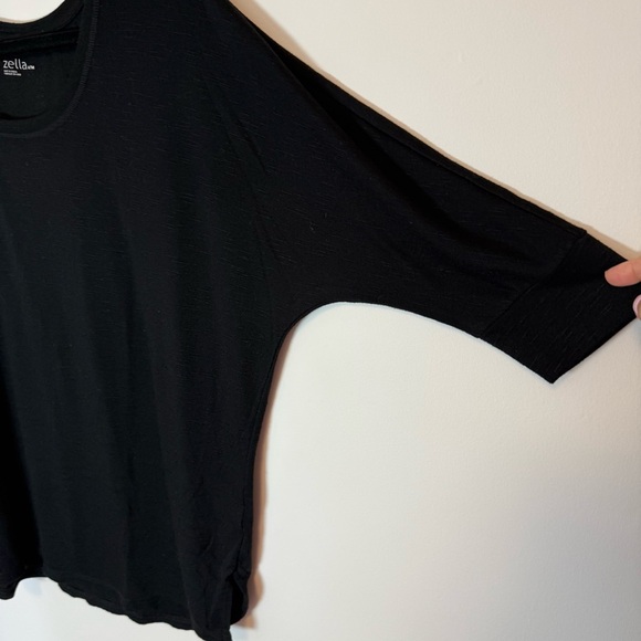 Zella Oversized Women's Black Top Size M - Picture 3 of 8